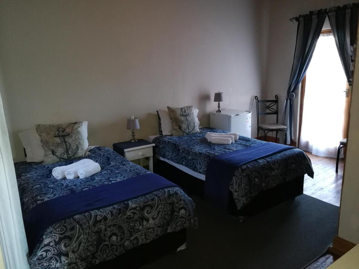 Bougain Villa Guesthouse Winburg ภายนอก รูปภาพ