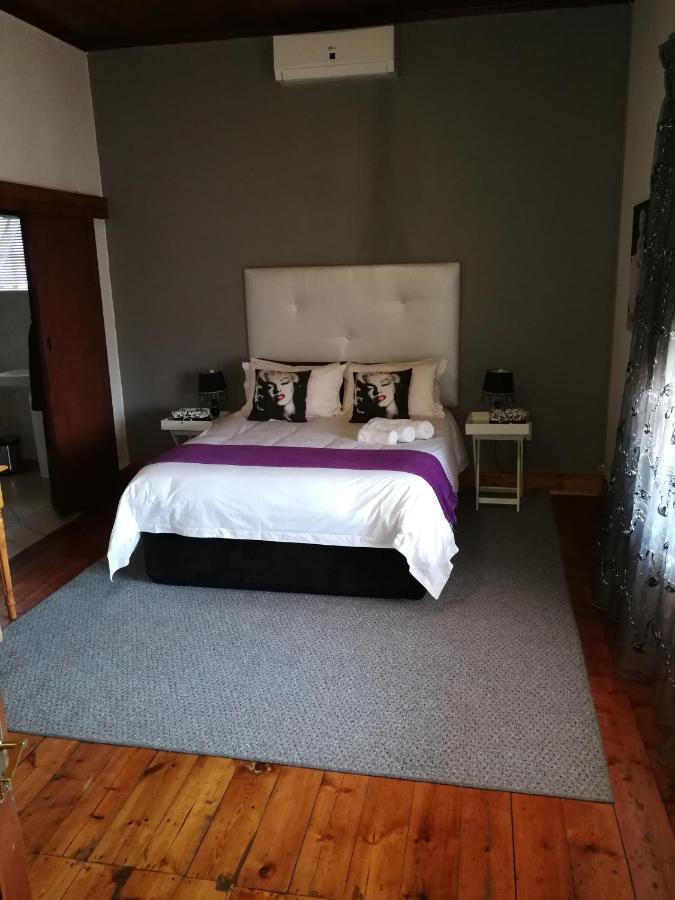 Bougain Villa Guesthouse Winburg ภายนอก รูปภาพ