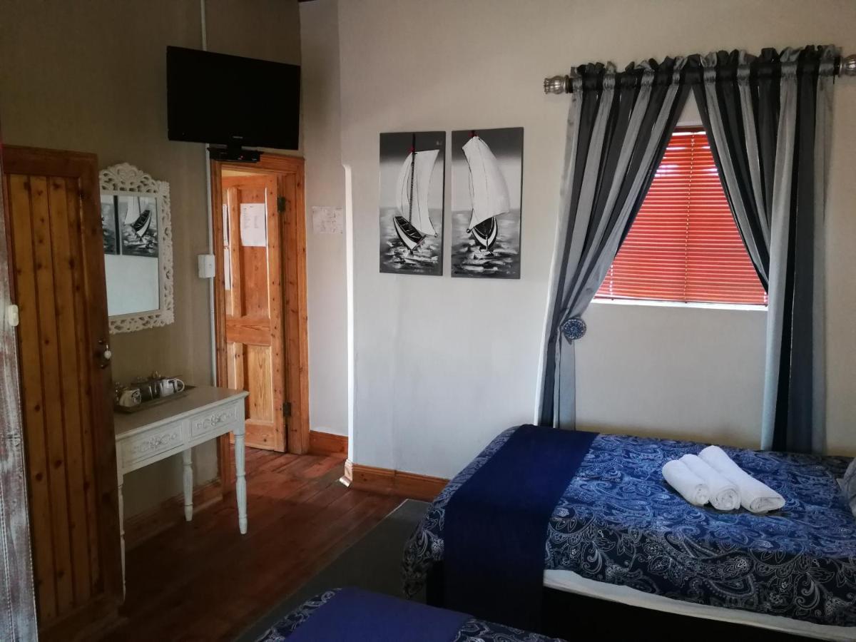 Bougain Villa Guesthouse Winburg ภายนอก รูปภาพ