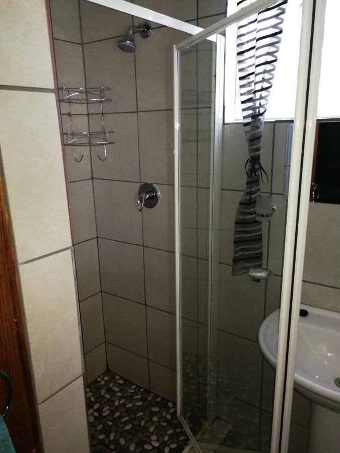 Bougain Villa Guesthouse Winburg ภายนอก รูปภาพ